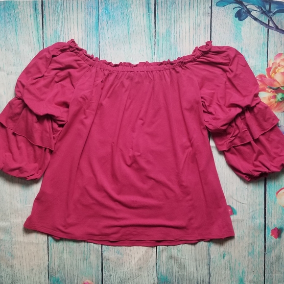 Vince Camuto off shoulder  jersey top size… - Picture 2 of 4